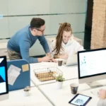 How to Build a Helpful Article Around voomixi.com Without Sounding Generic for Krementschouk Readers