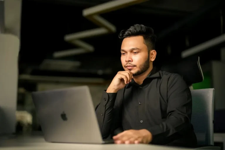 Sshura Khan: Age, Bio, Career, Family, and Facts